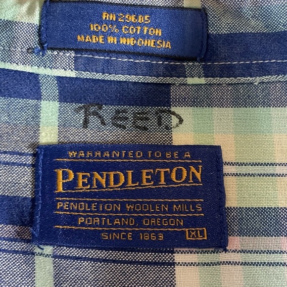 Pendleton Men's XL Short Sleeve Plaid Button-Up Shirt - Picture 6 of 7